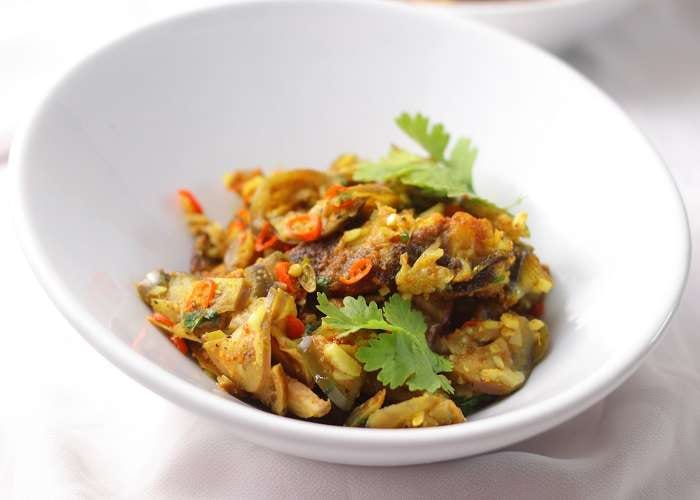 Eggplant & Fish Curry (Bacha Mach Begun)