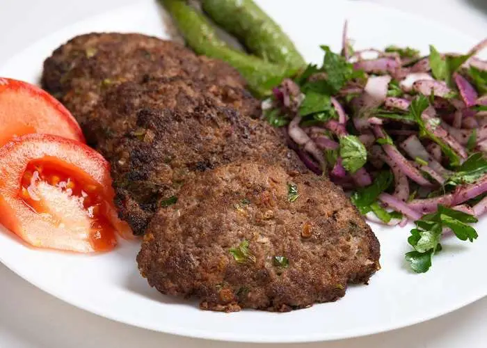 Chapli Kabab – Spiced Minced Meat Patties