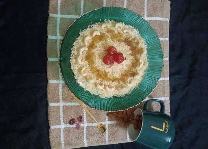 Nawabi Shemai by Umme Shihan