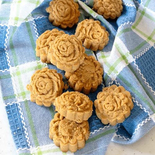 Sondesh/Sandesh – A Traditional Bengali Sweet Recipe